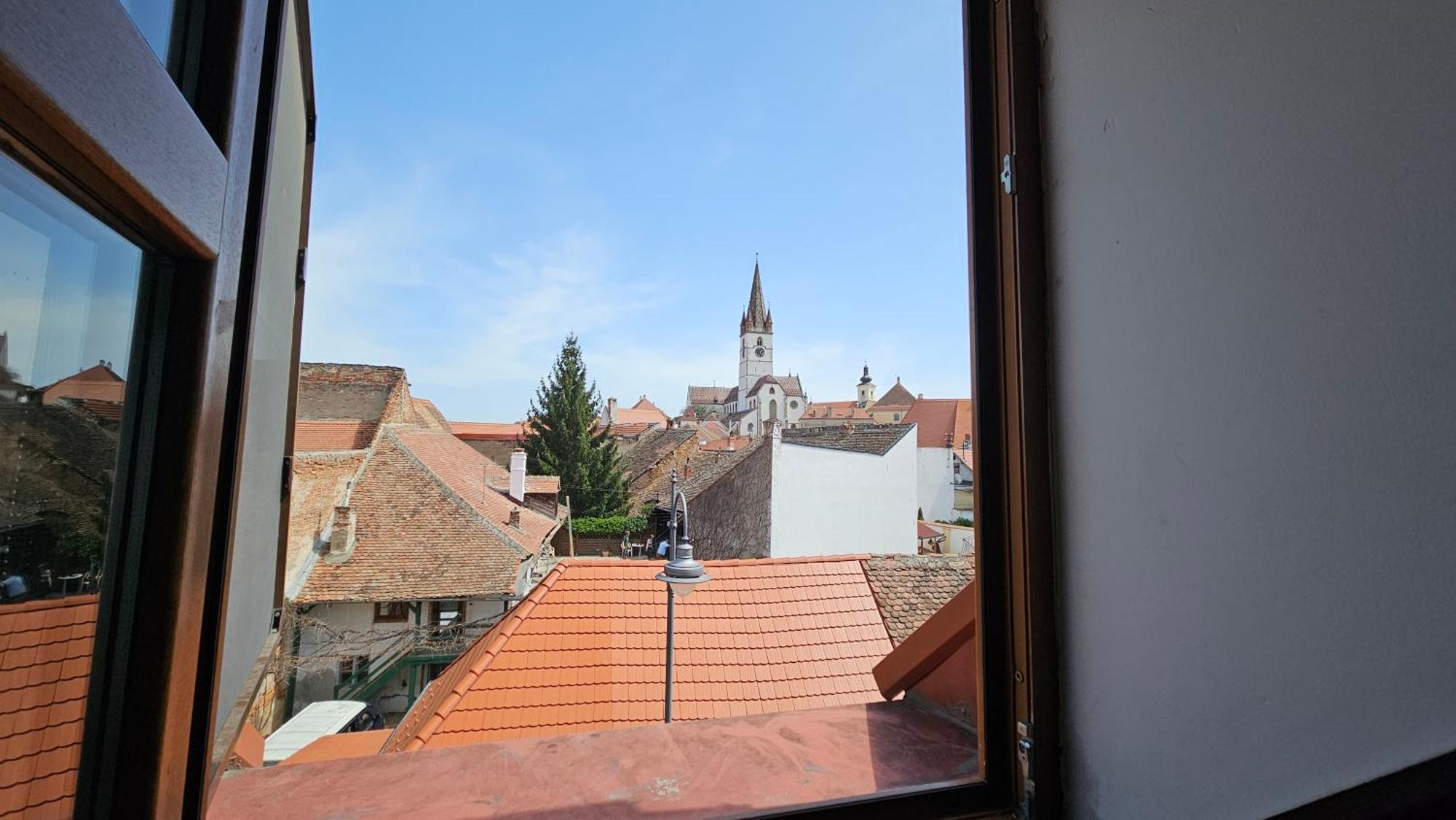 Hotel Marabella Сибиу Экстерьер фото